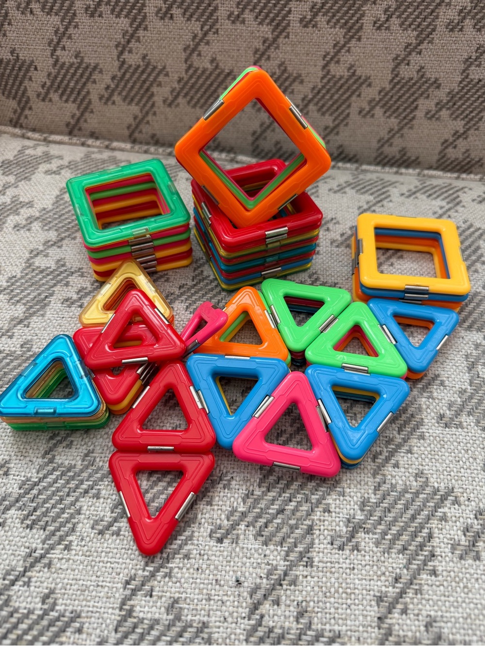 Large Lot of Colorful Magnetic Building Blocks - STEM Learning Toy